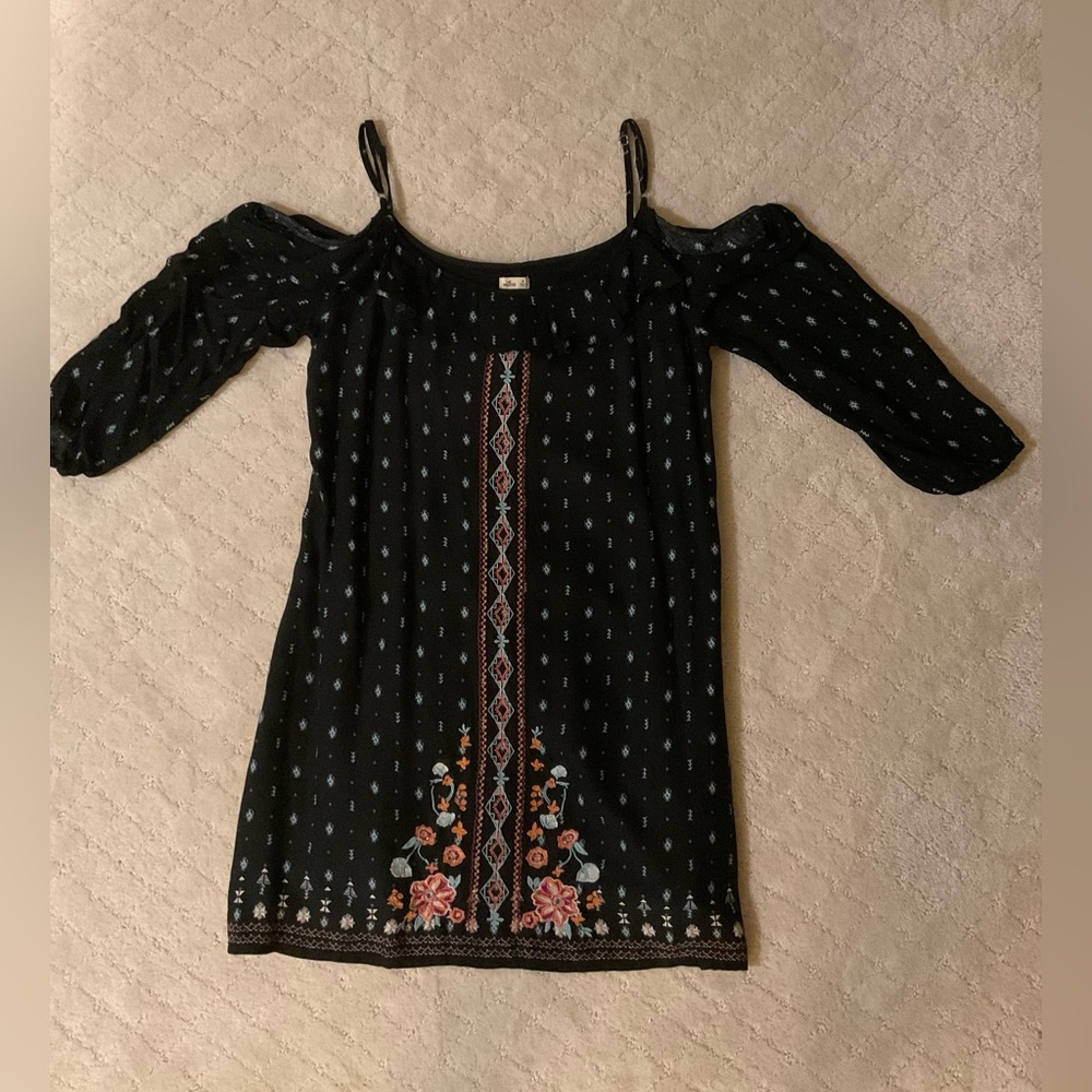 Dress - Picture 2 of 3